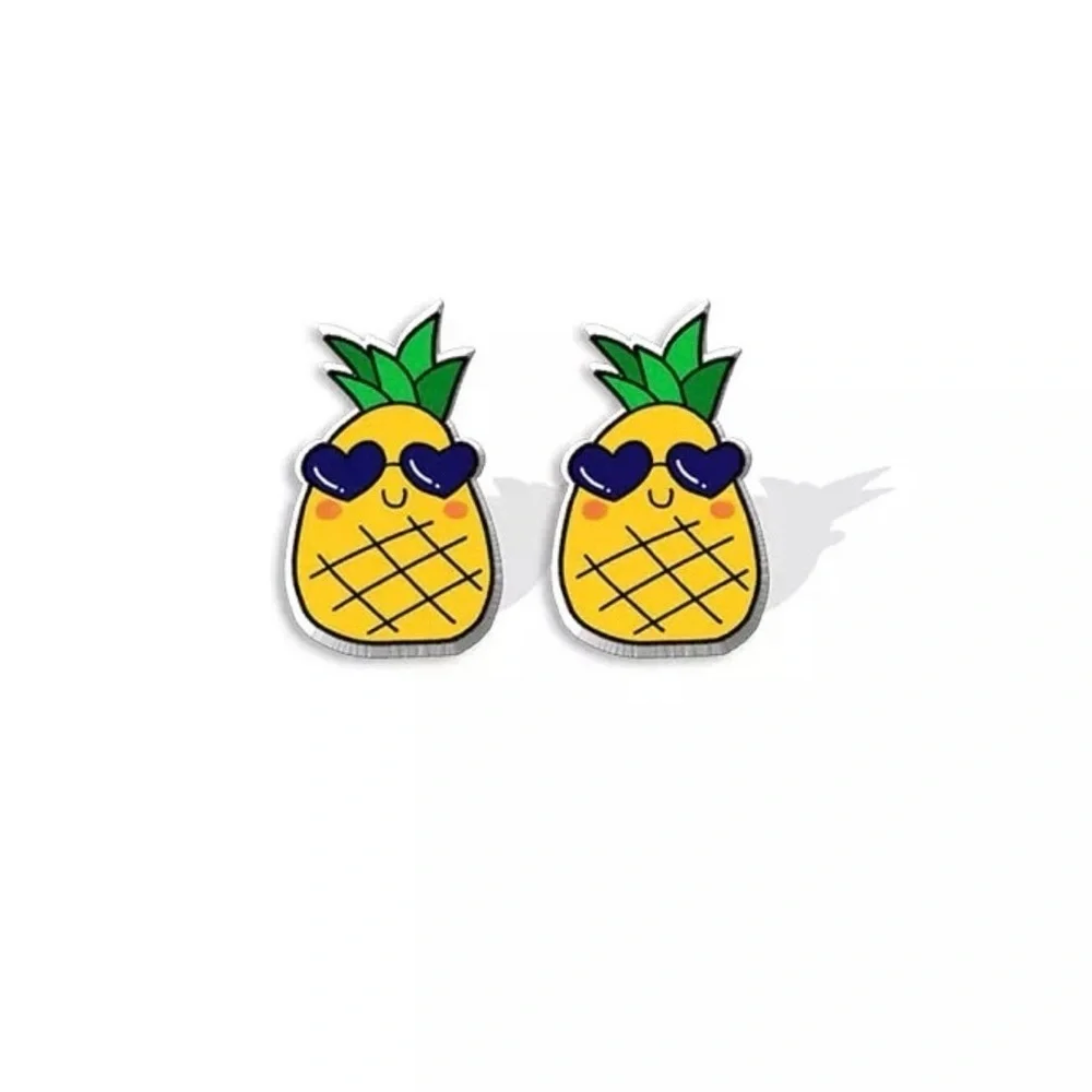 Pineapple Paradise: Handmade Food Stud Earrings - 🍍Sweet Summertime Studs
